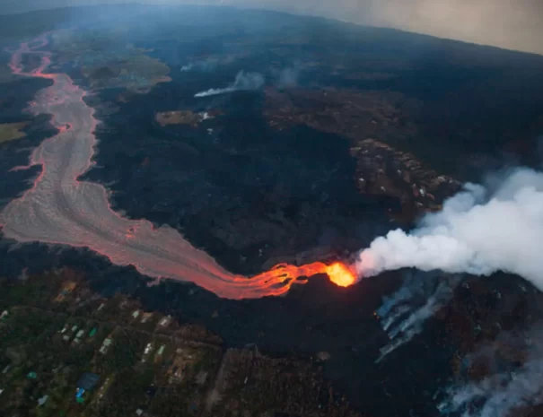 hilodoorsofflava_rainforestFissure_8_bfjazv